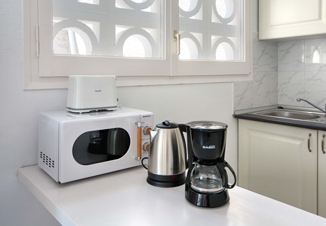 Apartment in Empuriabrava - BADIA 9,PISO 1ha,PISCINA,100m playa,PARKING,WIFI Apartment in Empuriabrava - BADIA 9,PISO 1ha,PISCINA,100m playa,PARKING,WIFI