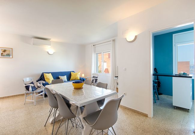 Apartment in Rosas / Roses - MERCE RODOREDA,PISO 2HA VISTA PUERTO 2HA PARKING TERRASSA Apartment in Rosas / Roses - MERCE RODOREDA,PISO 2HA VISTA PUERTO 2HA PARKING TERRASSA