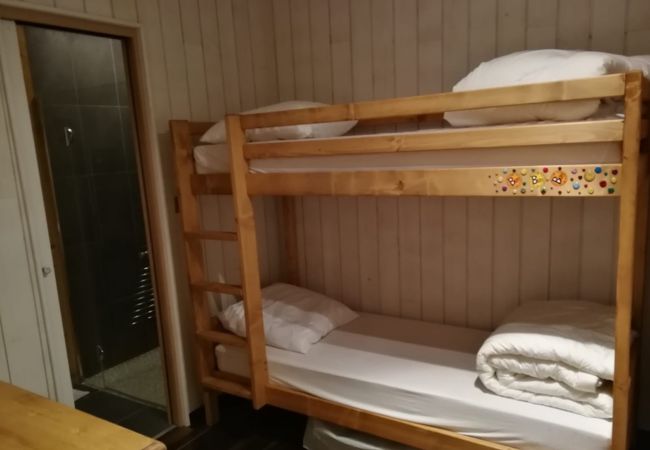 Apartamento en Laveissière - CHALET DUPLEX 3 CH PIED DE PISTE , CENTRE STATION, PARKING , WIFI  Apartamento en Laveissière - CHALET DUPLEX 3 CH PIED DE PISTE , CENTRE STATION, PARKING , WIFI
