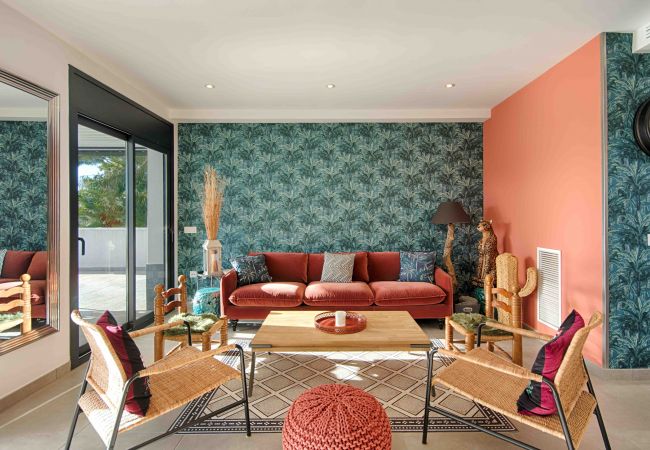 Villa en Empuriabrava - TER MARAVILLOSA VILLA CANAL TER,PISCINA,WIFI, PARKING Villa en Empuriabrava - TER MARAVILLOSA VILLA CANAL TER,PISCINA,WIFI, PARKING