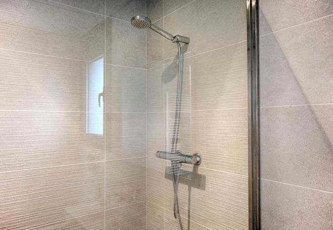 Villa en Empuriabrava - TER MARAVILLOSA VILLA CANAL TER,PISCINA,WIFI, PARKING Villa en Empuriabrava - TER MARAVILLOSA VILLA CANAL TER,PISCINA,WIFI, PARKING