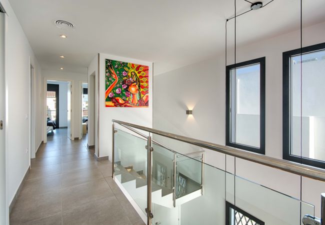 Villa en Empuriabrava - TER MARAVILLOSA VILLA CANAL TER,PISCINA,WIFI, PARKING Villa en Empuriabrava - TER MARAVILLOSA VILLA CANAL TER,PISCINA,WIFI, PARKING