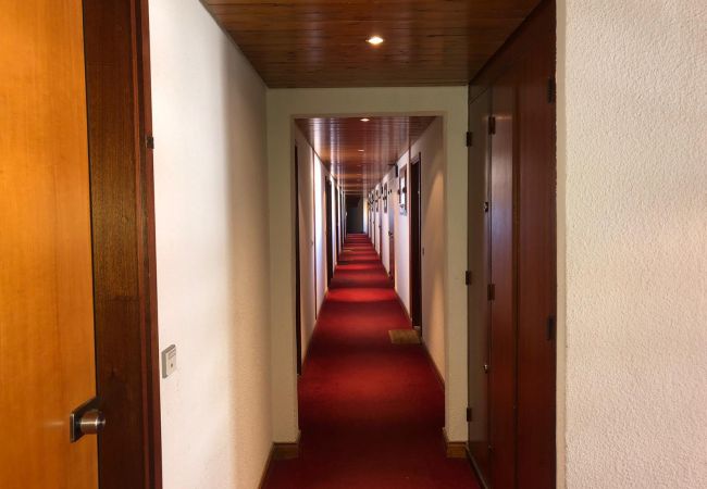 Apartamento en Val-d´Isère - L'ALBARON 3CH,WIFI,PARKING, 100 m PISTES Apartamento en Val-d´Isère - L'ALBARON 3CH,WIFI,PARKING, 100 m PISTES