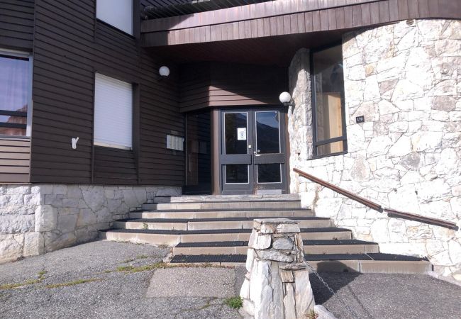 Apartamento en Val-d´Isère - L'ALBARON 3CH,WIFI,PARKING, 100 m PISTES Apartamento en Val-d´Isère - L'ALBARON 3CH,WIFI,PARKING, 100 m PISTES