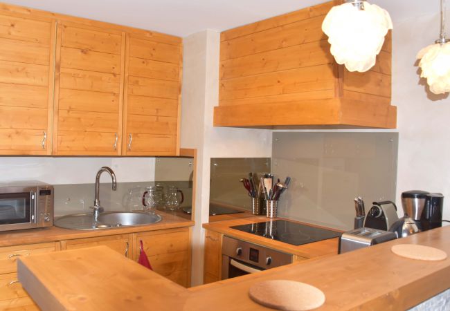 Apartamento en Val-d´Isère - L'ALBARON 3CH,WIFI,PARKING, 100 m PISTES Apartamento en Val-d´Isère - L'ALBARON 3CH,WIFI,PARKING, 100 m PISTES
