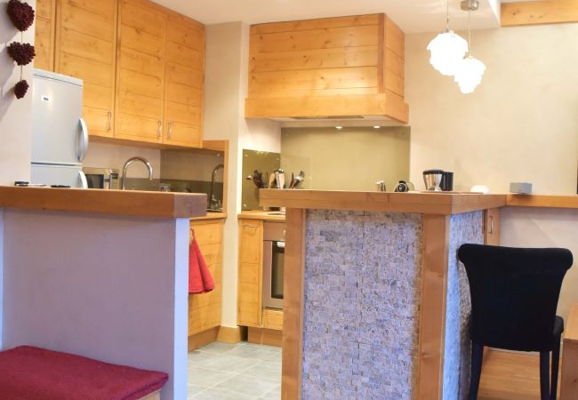 Apartamento en Val-d´Isère - L'ALBARON 3CH,WIFI,PARKING, 100 m PISTES Apartamento en Val-d´Isère - L'ALBARON 3CH,WIFI,PARKING, 100 m PISTES