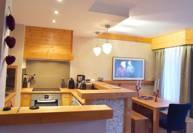 Apartamento en Val-d´Isère - L'ALBARON 3CH,WIFI,PARKING, 100 m PISTES Apartamento en Val-d´Isère - L'ALBARON 3CH,WIFI,PARKING, 100 m PISTES