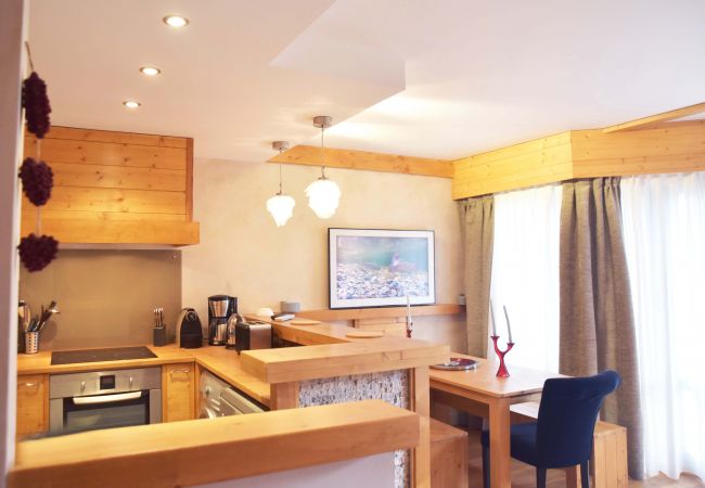 Apartamento en Val-d´Isère - L'ALBARON 3CH,WIFI,PARKING, 100 m PISTES Apartamento en Val-d´Isère - L'ALBARON 3CH,WIFI,PARKING, 100 m PISTES