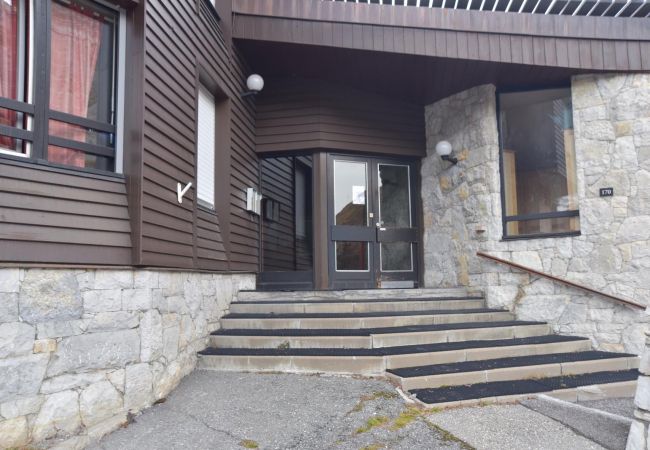 Apartamento en Val-d´Isère - L'ALBARON 3CH,WIFI,PARKING, 100 m PISTES Apartamento en Val-d´Isère - L'ALBARON 3CH,WIFI,PARKING, 100 m PISTES