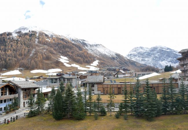 Apartamento en Val-d´Isère - L'ALBARON 3CH,WIFI,PARKING, 100 m PISTES Apartamento en Val-d´Isère - L'ALBARON 3CH,WIFI,PARKING, 100 m PISTES