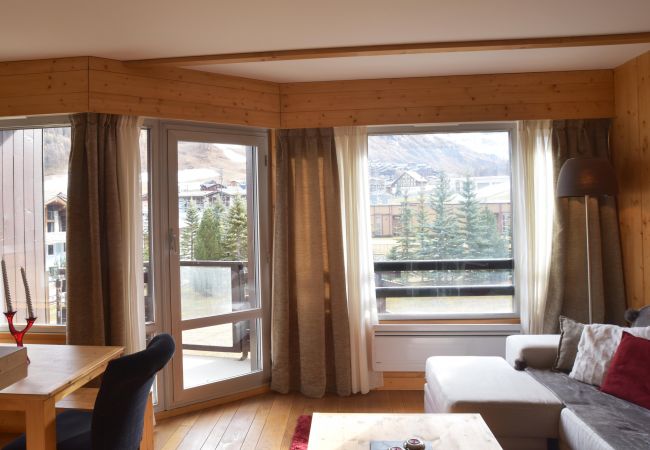 Apartamento en Val-d´Isère - L'ALBARON 3CH,WIFI,PARKING, 100 m PISTES Apartamento en Val-d´Isère - L'ALBARON 3CH,WIFI,PARKING, 100 m PISTES