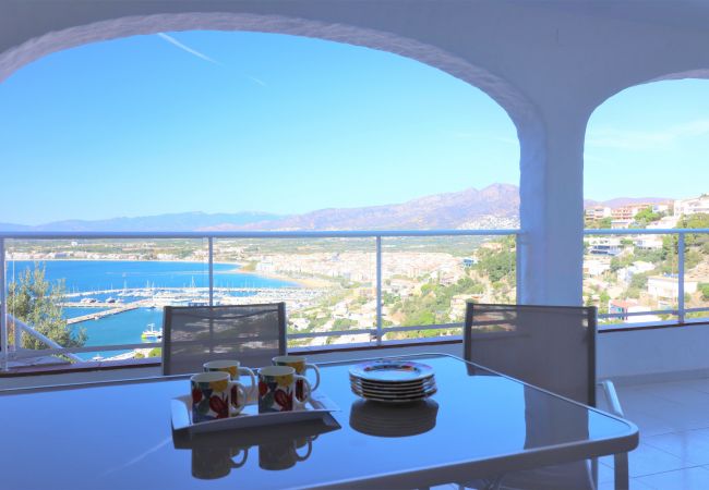 Villa à Rosas / Roses - LA CASUCA TRES BELLE VILLA CASUCA 4ch,magnifique vue mer,PISCINE,WIFI,PARKING Villa à Rosas / Roses - LA CASUCA TRES BELLE VILLA CASUCA 4ch,magnifique vue mer,PISCINE,WIFI,PARKING