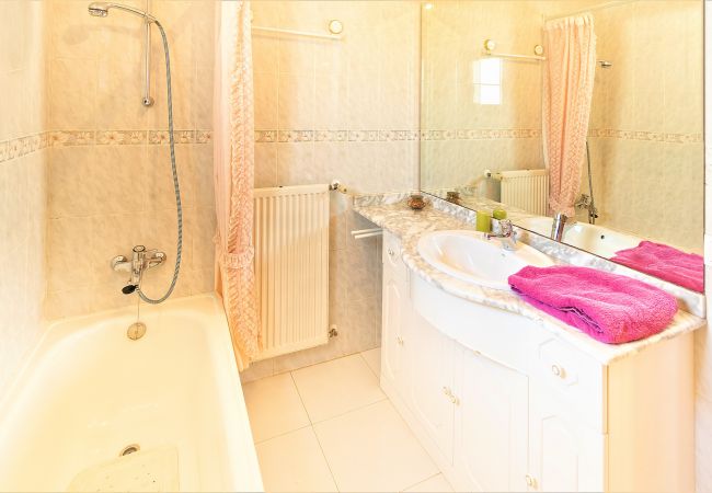Villa à Rosas / Roses - LA CASUCA TRES BELLE VILLA CASUCA 4ch,magnifique vue mer,PISCINE,WIFI,PARKING Villa à Rosas / Roses - LA CASUCA TRES BELLE VILLA CASUCA 4ch,magnifique vue mer,PISCINE,WIFI,PARKING