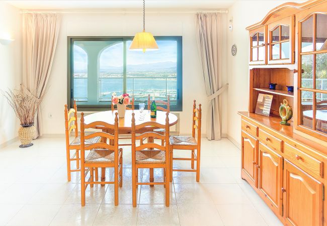 Villa à Rosas / Roses - LA CASUCA TRES BELLE VILLA CASUCA 4ch,magnifique vue mer,PISCINE,WIFI,PARKING Villa à Rosas / Roses - LA CASUCA TRES BELLE VILLA CASUCA 4ch,magnifique vue mer,PISCINE,WIFI,PARKING