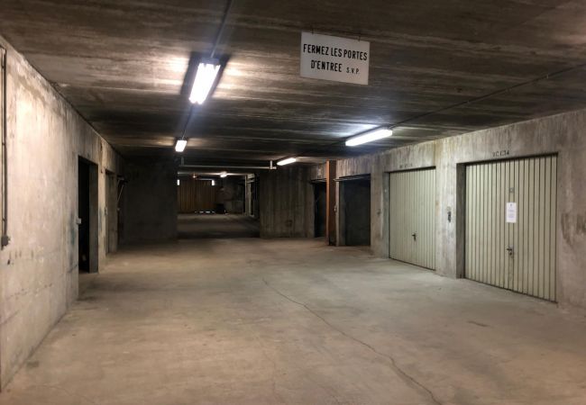 Appartement à Val-d´Isère - L'ALBARON 3CH,WIFI,PARKING, 100 m PISTES Appartement à Val-d´Isère - L'ALBARON 3CH,WIFI,PARKING, 100 m PISTES