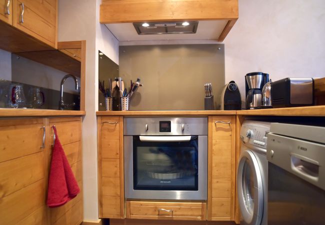 Appartement à Val-d´Isère - L'ALBARON 3CH,WIFI,PARKING, 100 m PISTES Appartement à Val-d´Isère - L'ALBARON 3CH,WIFI,PARKING, 100 m PISTES