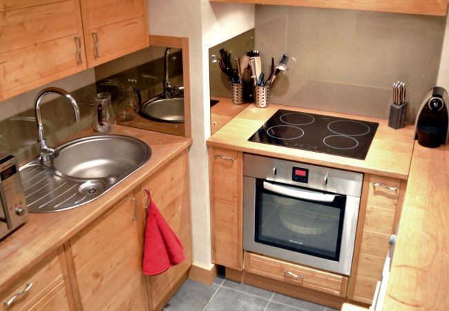 Appartement à Val-d´Isère - L'ALBARON 3CH,WIFI,PARKING, 100 m PISTES Appartement à Val-d´Isère - L'ALBARON 3CH,WIFI,PARKING, 100 m PISTES