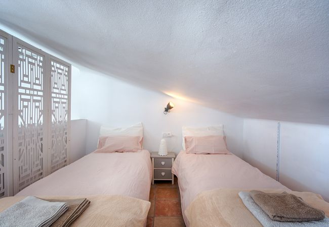 Villa à Empuriabrava - VILLA PORT DEL SOL 3CH, WIFI, PARKING , AMARRE Villa à Empuriabrava - VILLA PORT DEL SOL 3CH, WIFI, PARKING , AMARRE