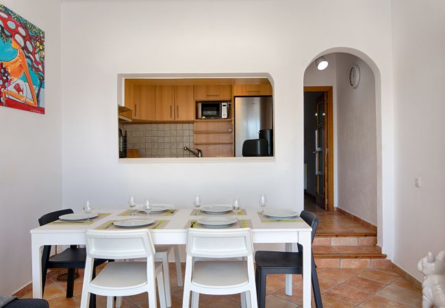 Villa à Empuriabrava - VILLA PORT DEL SOL 3CH, WIFI, PARKING , AMARRE Villa à Empuriabrava - VILLA PORT DEL SOL 3CH, WIFI, PARKING , AMARRE